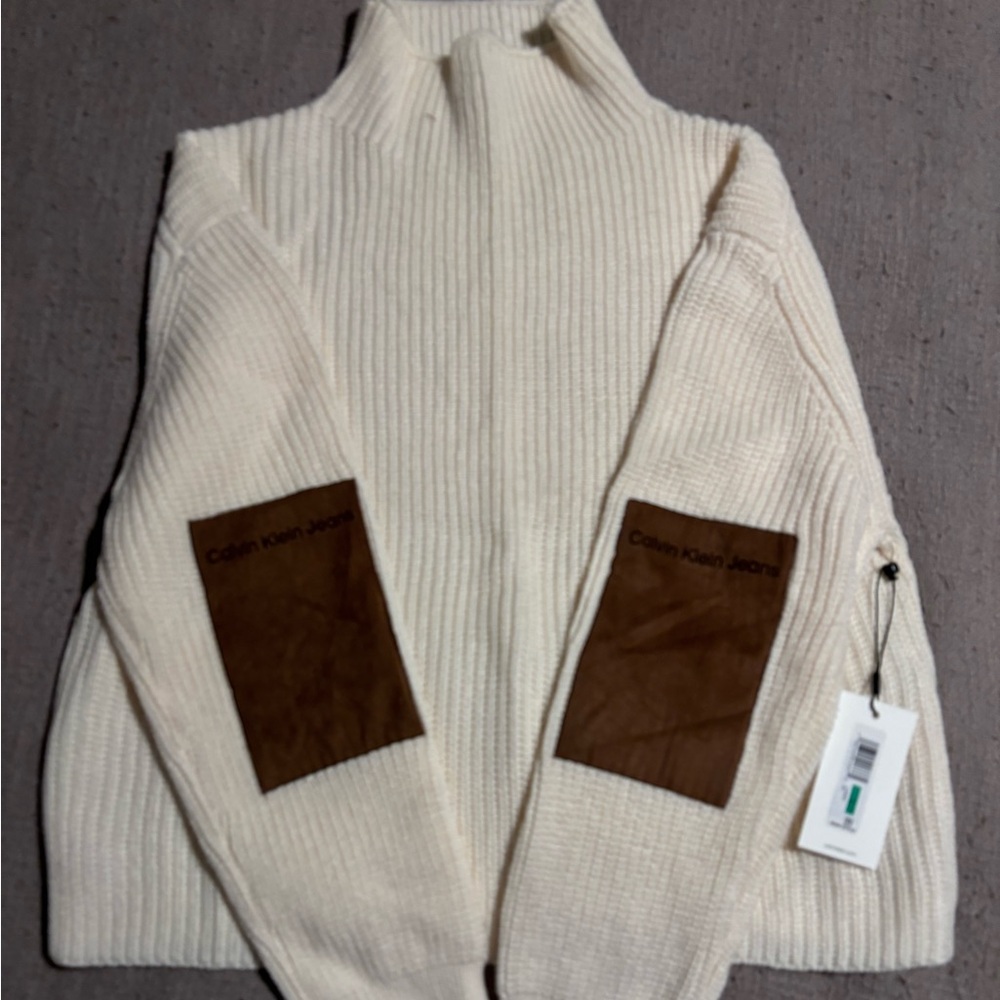 Brand new with tags women’s Calvin Klein jeans sweater
